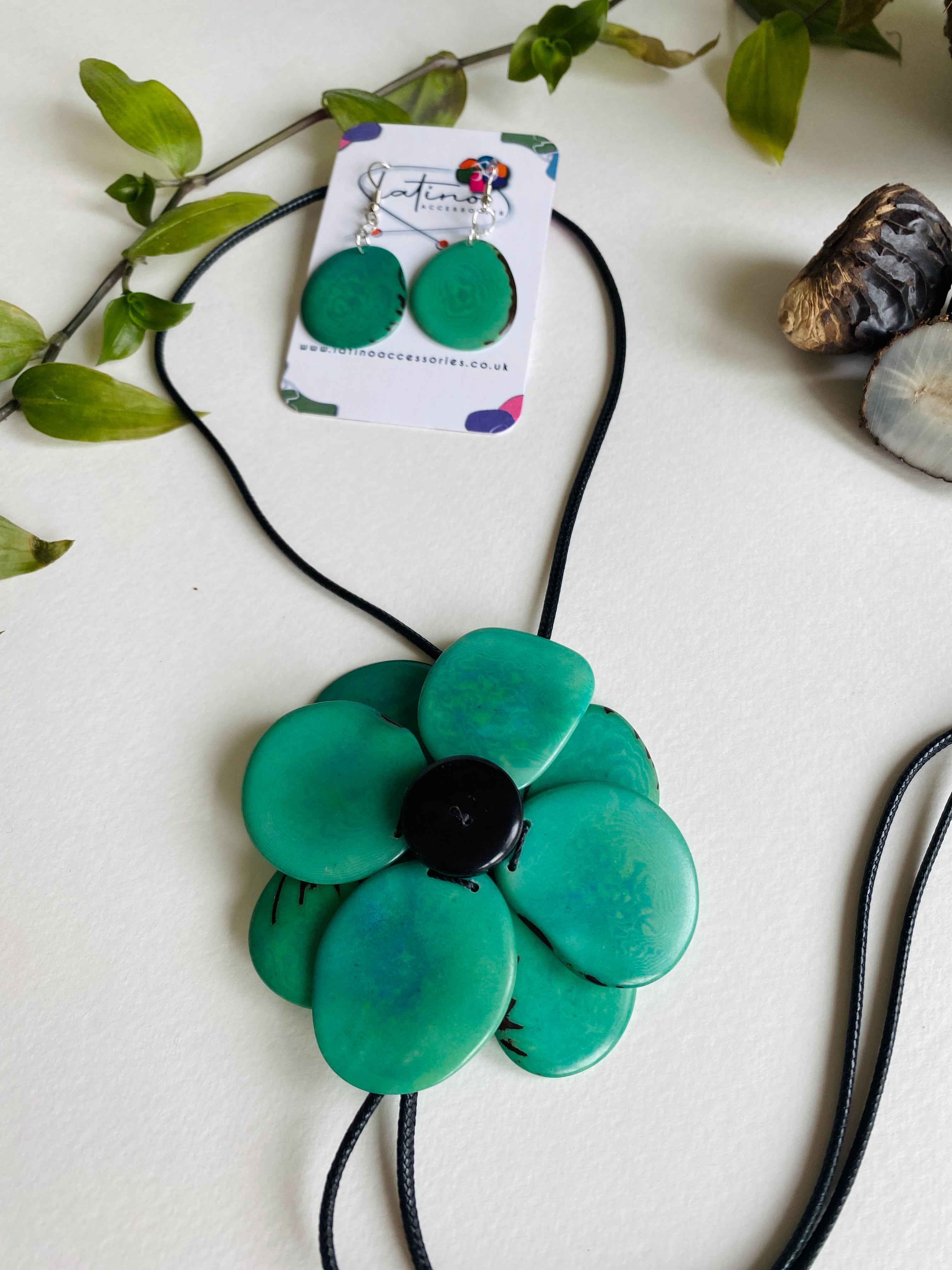 Margarita Tagua Necklace Set - Sea green